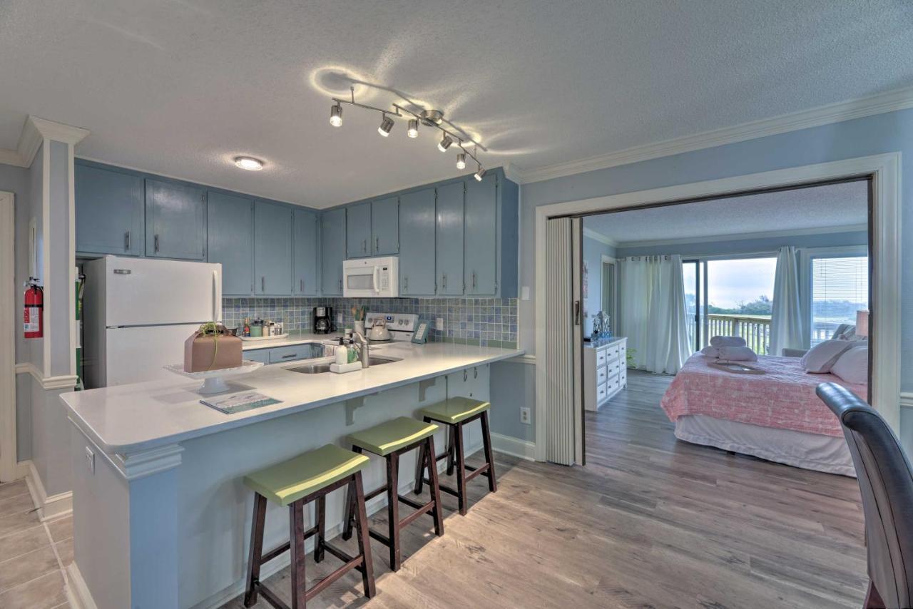 Bright Emerald Isle Condo With Private Beach Access! Extérieur photo